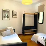 Casa Andaque,aire Acondicionado,parking,patio *