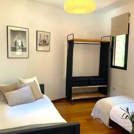 Casa Andaque,aire Acondicionado,parking,patio *