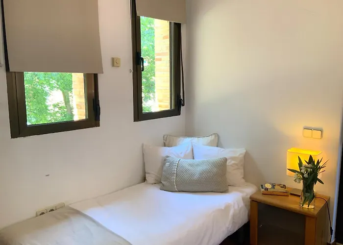 펜션 Casa Andaque,aire Acondicionado,parking,patio 톨레도